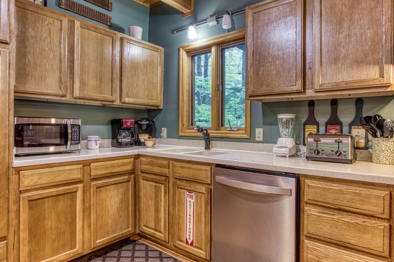 Mountain Lake Lodge, Hot Tub, Theater Room, 1089 Free Tickets Each Paid Day, Dollywood And More Sevierville Extérieur photo