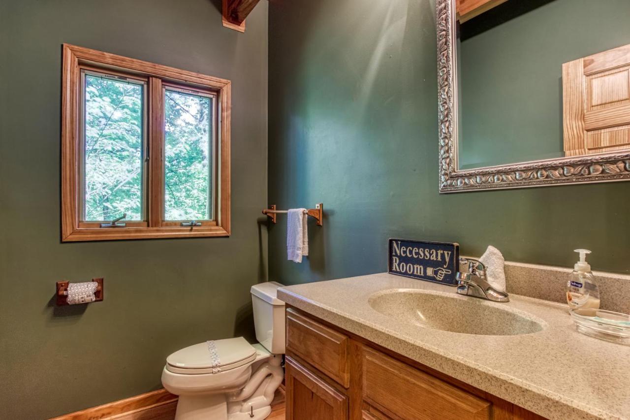 Mountain Lake Lodge, Hot Tub, Theater Room, 1089 Free Tickets Each Paid Day, Dollywood And More Sevierville Extérieur photo