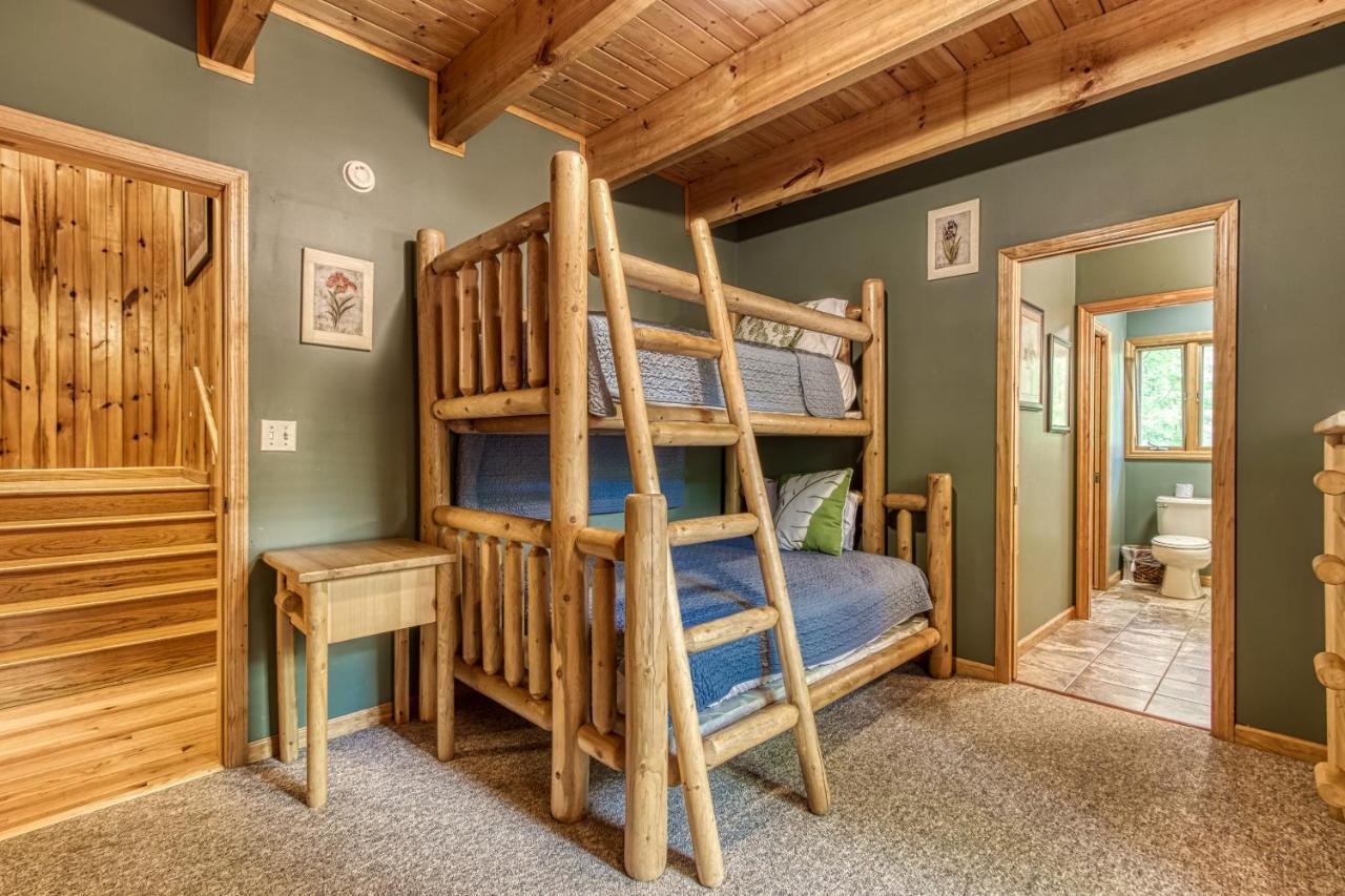 Mountain Lake Lodge, Hot Tub, Theater Room, 1089 Free Tickets Each Paid Day, Dollywood And More Sevierville Extérieur photo